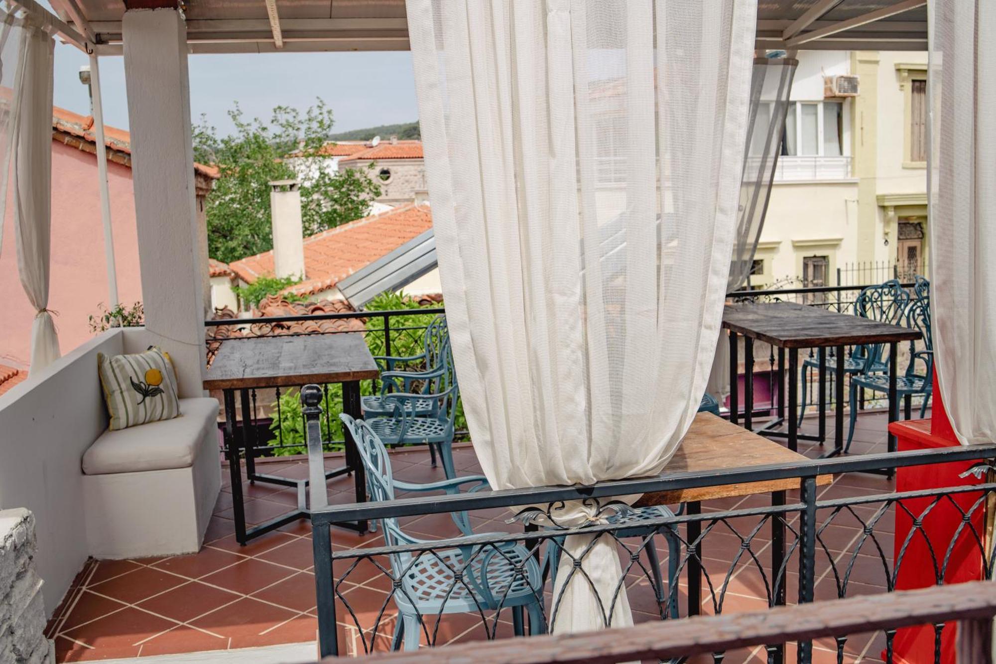 Cunda Mor Limon Otel Ayvalik Exterior photo